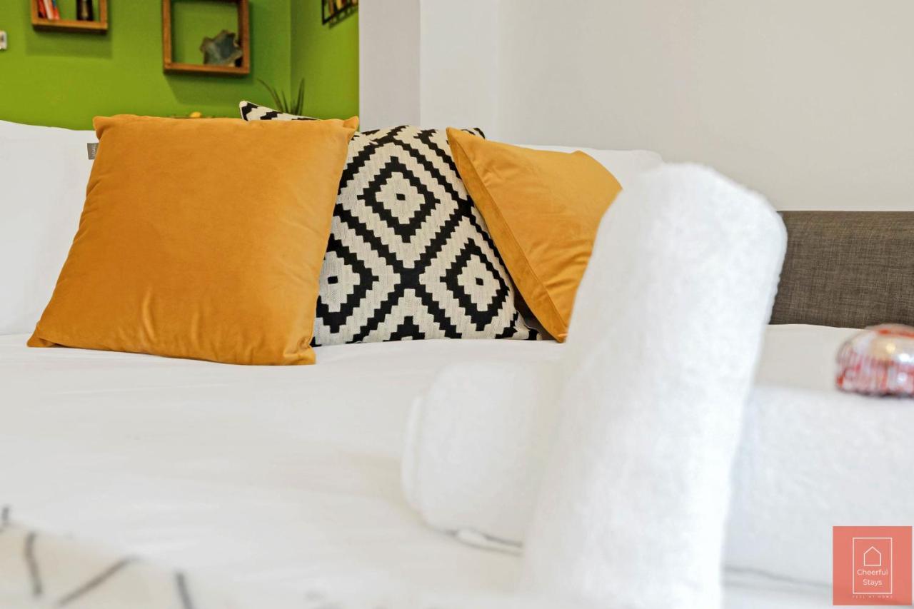 Cheerful Stays: Spacious Flat In Vibrant Leith EDI Exteriér fotografie