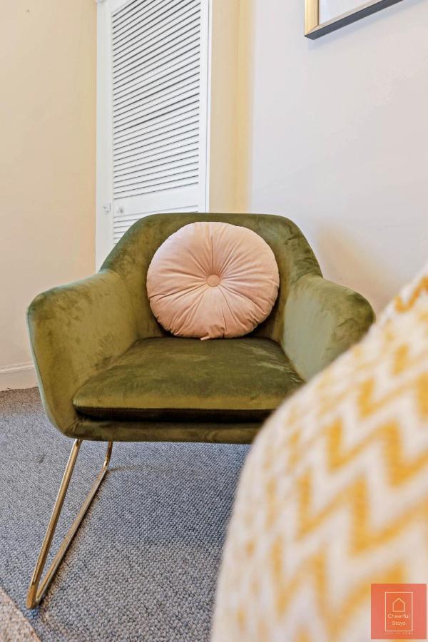 Cheerful Stays: Spacious Flat In Vibrant Leith EDI Exteriér fotografie