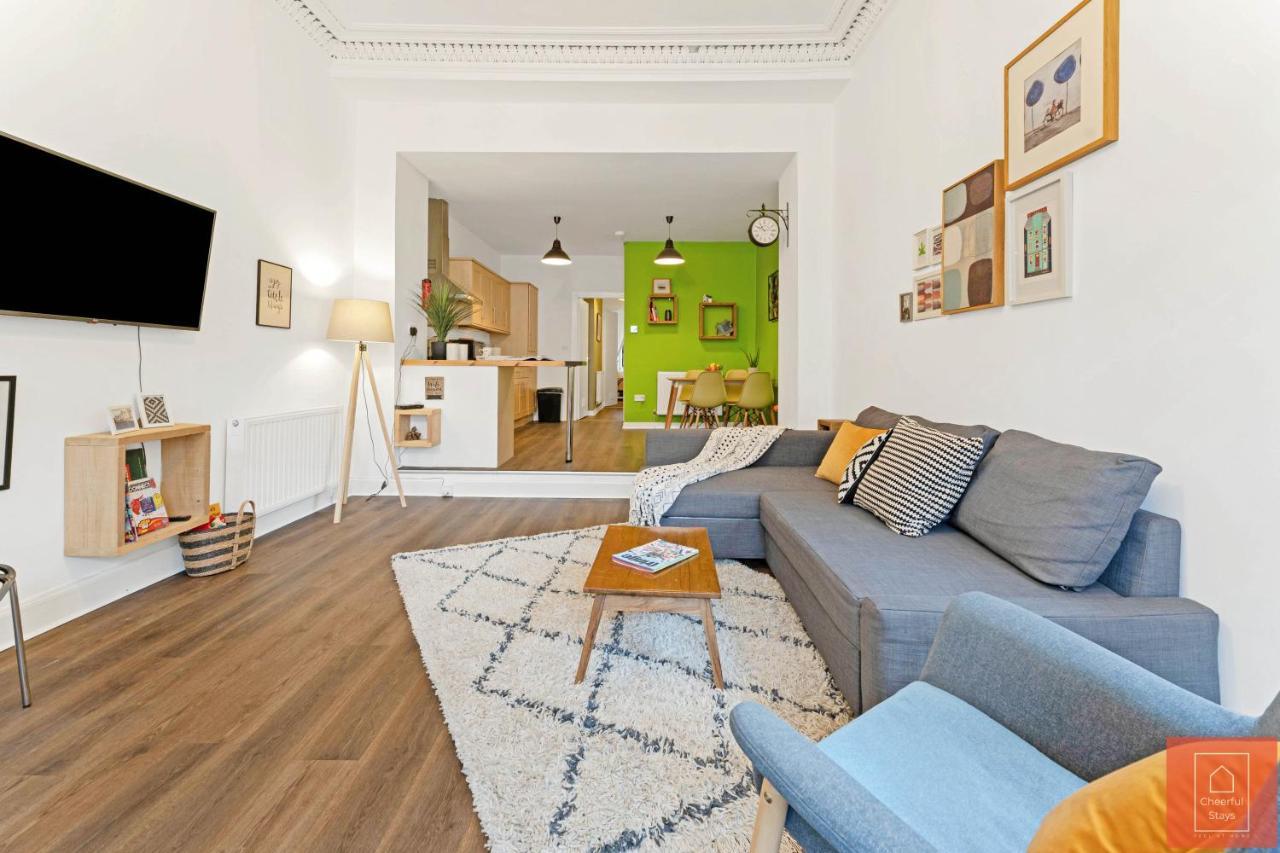 Cheerful Stays: Spacious Flat In Vibrant Leith EDI Exteriér fotografie